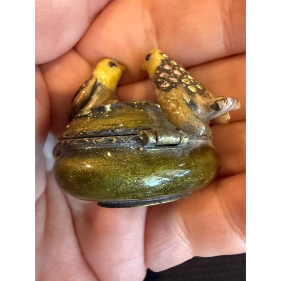 Bird Trinket Box Pill‎ Box Bejeweled Gold Yellow Green Floral Stones - Picture 7 of 7